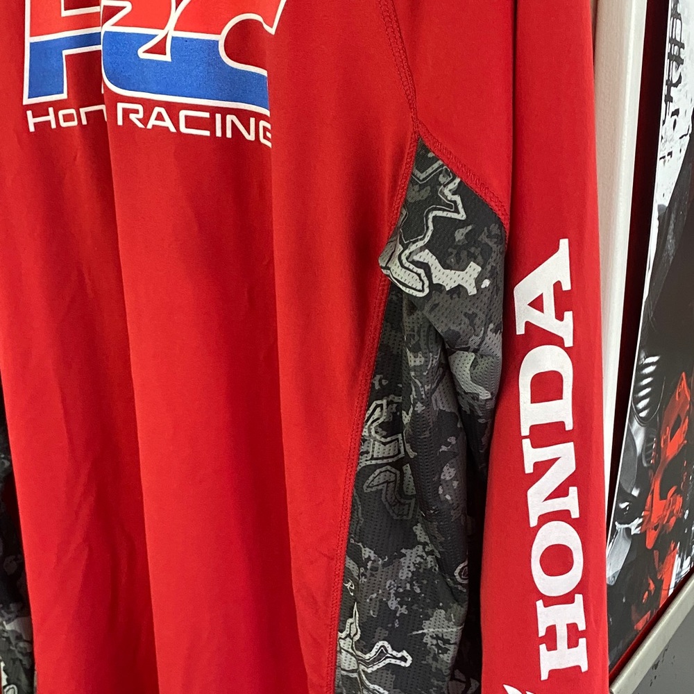 HRC Mens Red Long Sleeve Tee Tech Camo Design Honda Racing - Picture 4 of 4